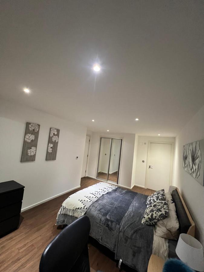 Royal Victoria Flat2 Apartment London Exterior photo