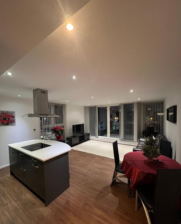 Royal Victoria Flat2 Apartment London Exterior photo